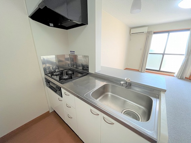 レオパレスおのさと キッチン