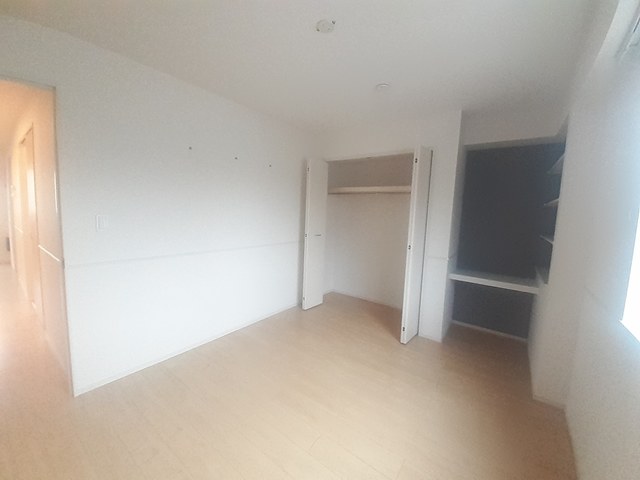 ラウレア その他4