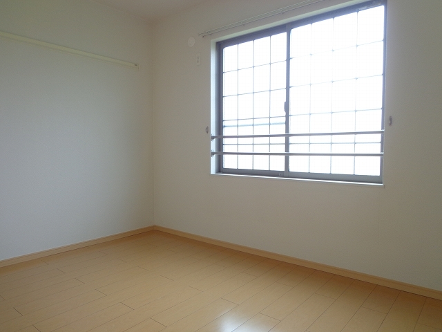 オーヴェスト２号館 その他1