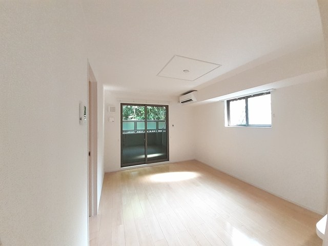 レーブ　アルブル リビング