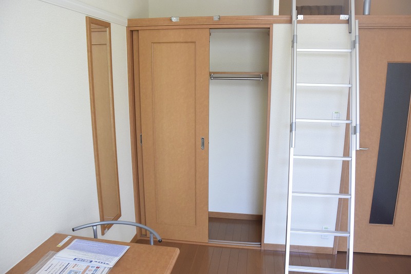 レオパレスラ　ピエス その他4