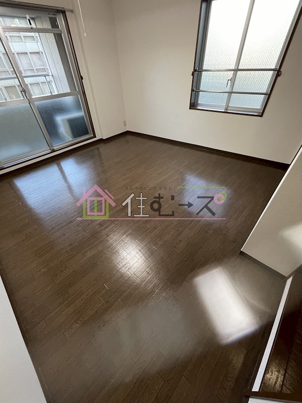 本町井出ビル ベッドルーム