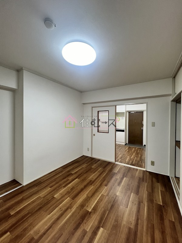 晩成ハイツ関目 リビング