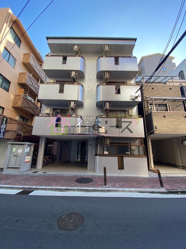 ル・ブール城東 外観