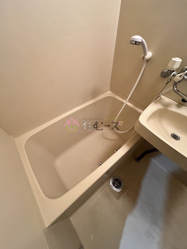 ル・ブール城東 風呂画像