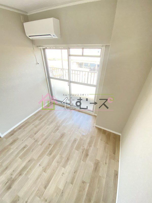 リアライズ玉出 ベッドルーム