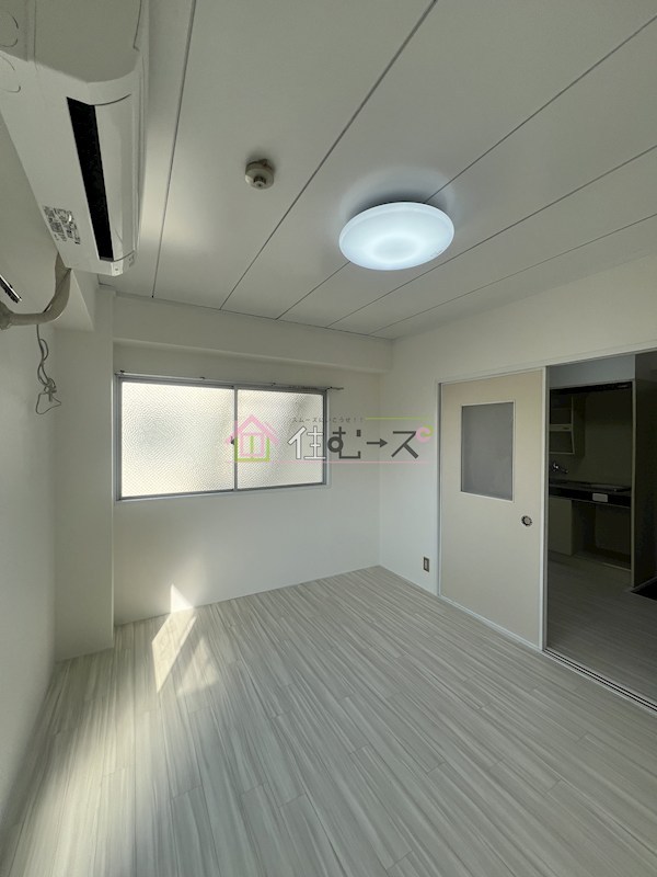 晩成ハイツ関目 リビング