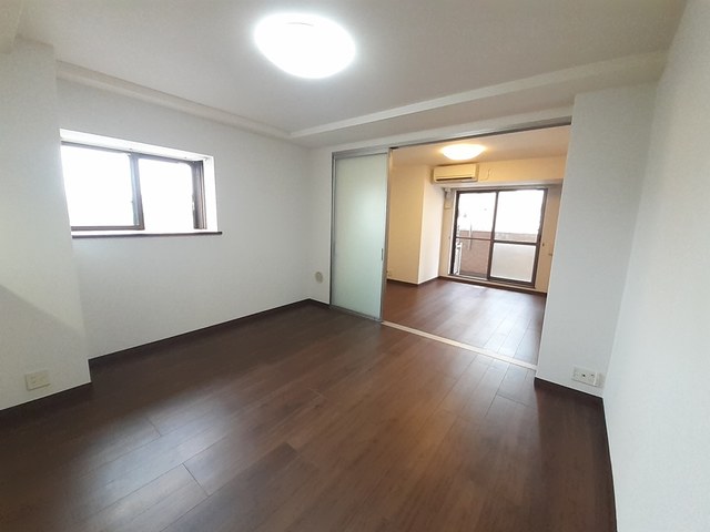 サンハイム平野宮町 リビング