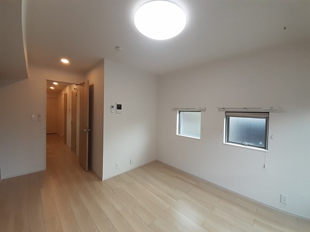 サンプラザ金剛 リビング