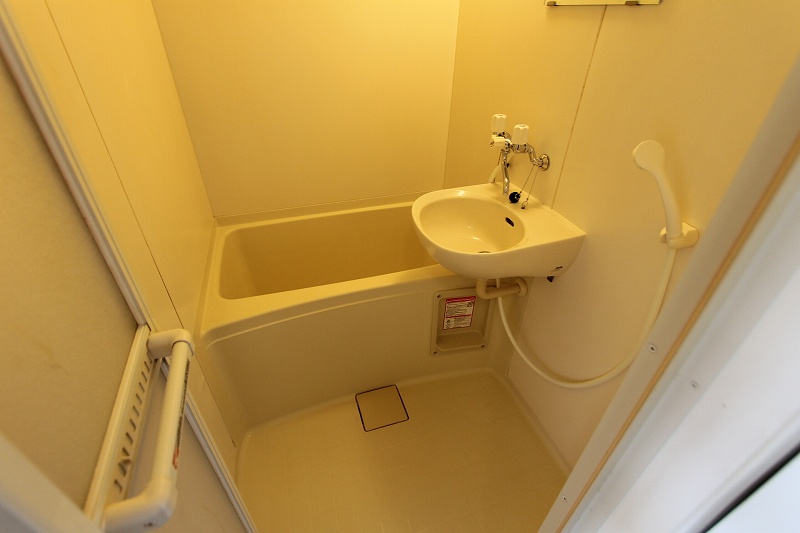 レオパレスセンナン 風呂画像