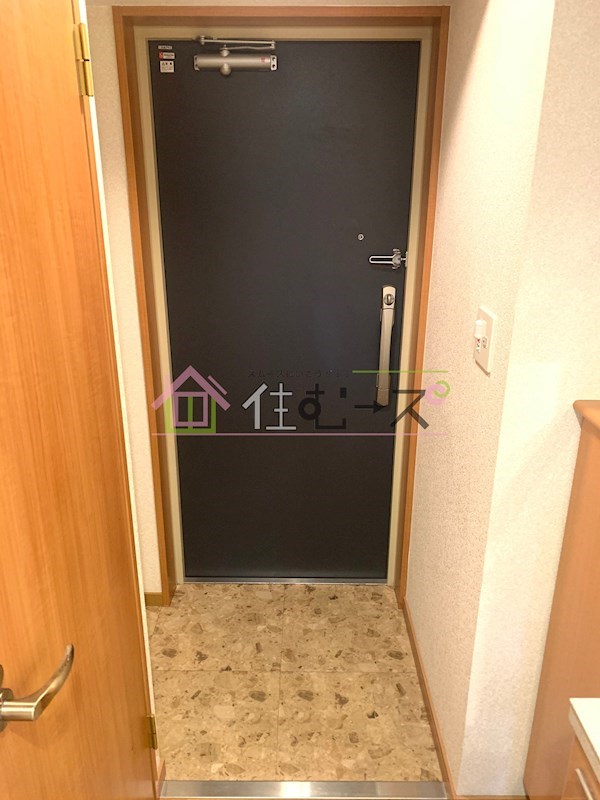 エステムコート梅田リトリーヴ 玄関