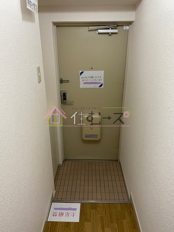 ノルデンハイム新北野 玄関