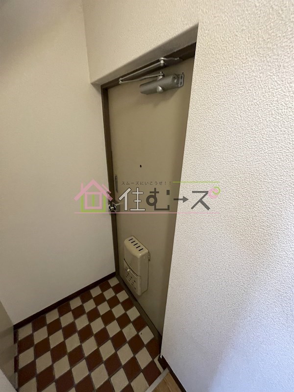 新大阪グランドハイツ北 玄関