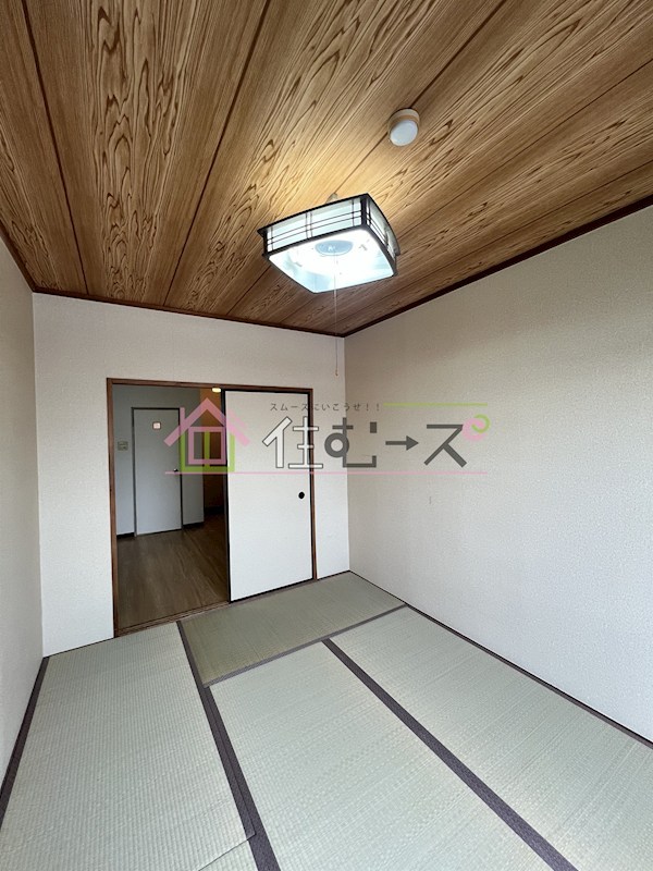 ロイヤル神路Ⅰ リビング