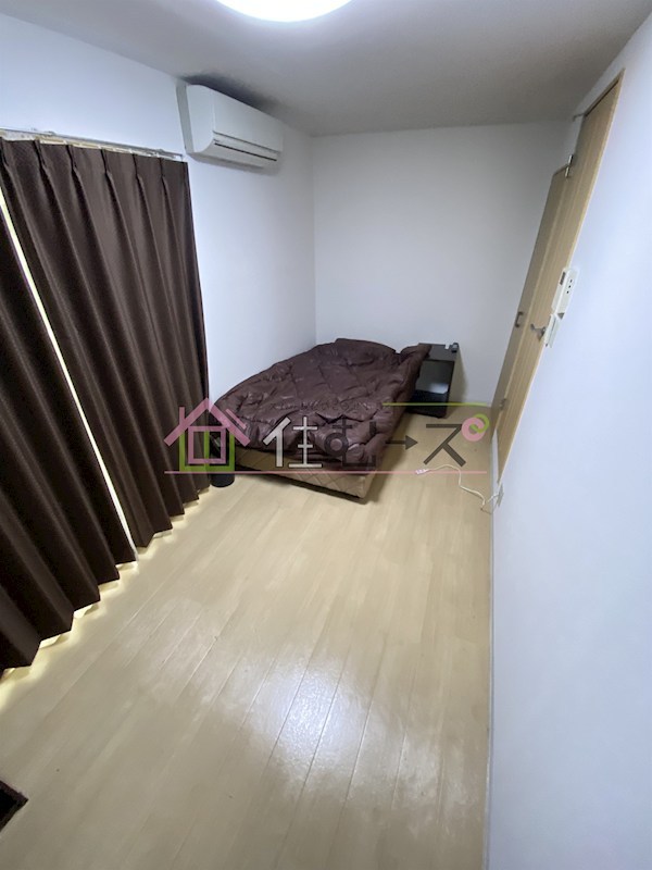 みおつくし堂島 リビング