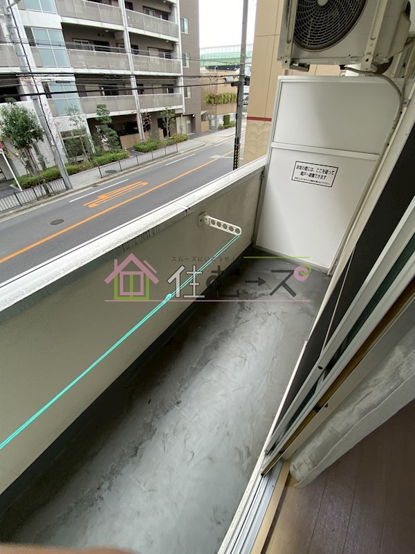 みおつくし堂島 ベランダ