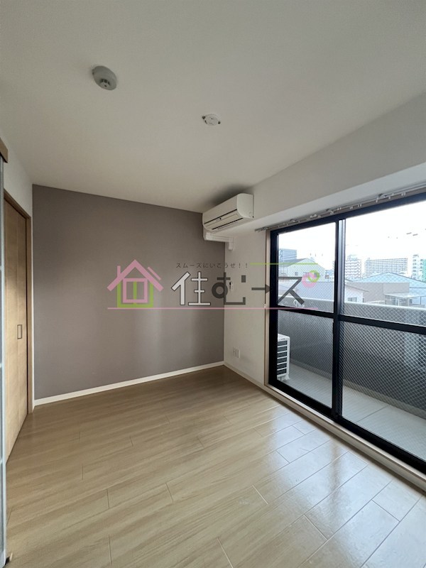 セゾンラトゥール新今里 ベッドルーム