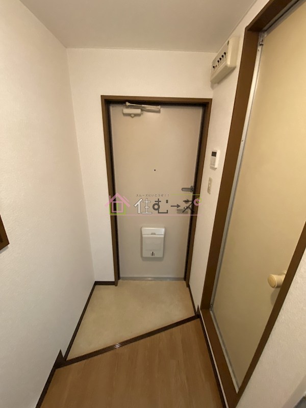 ファミリオハマⅢ 玄関