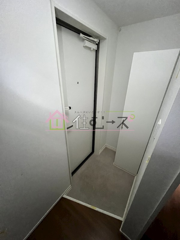 T.A小路東2丁目ⅥB棟 玄関