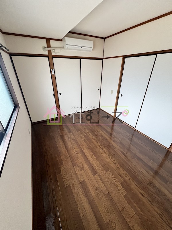 シュウ中川東 リビング