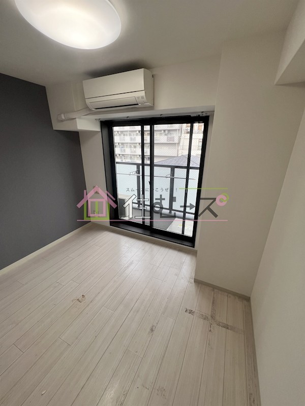 オズレジデンス今里NORTH ベッドルーム