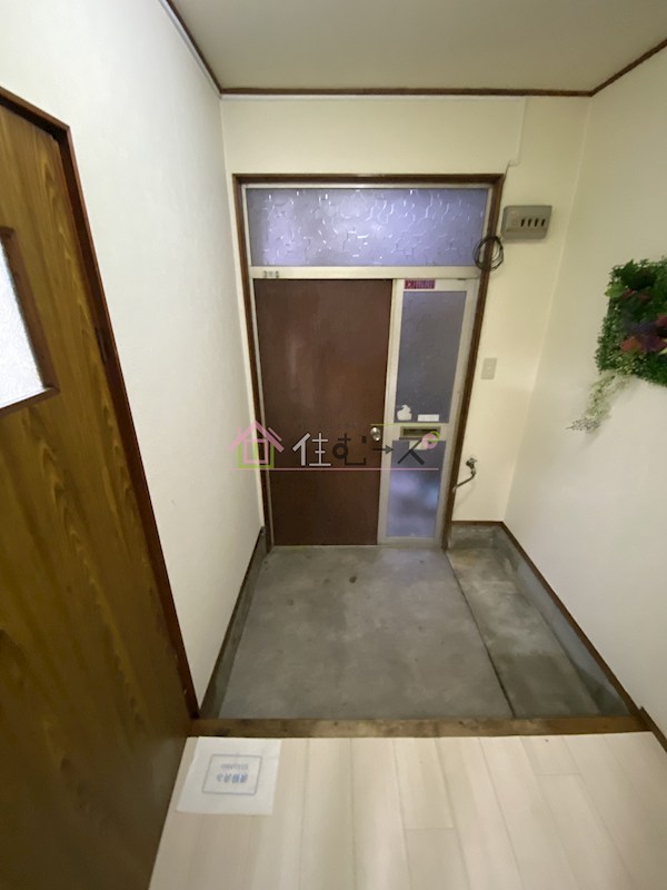 佃3丁目貸家1 玄関
