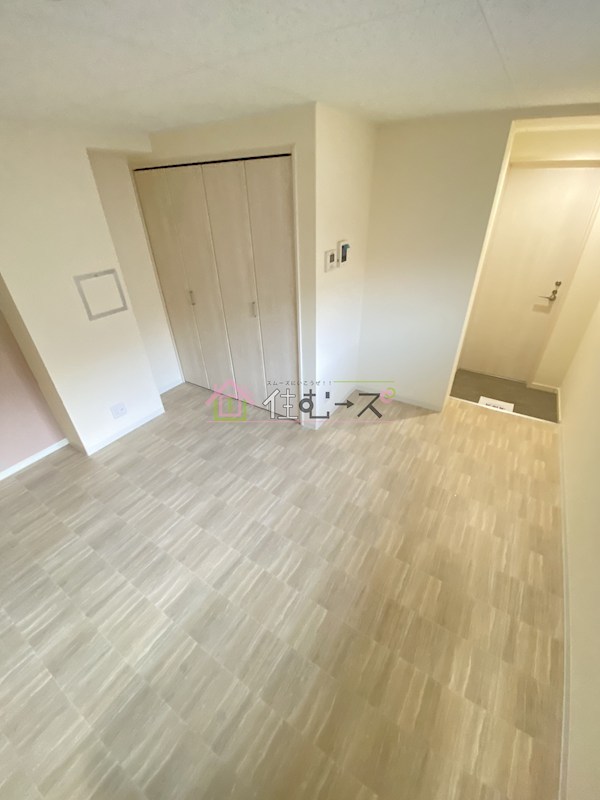 オリエントシティ姫島 リビング