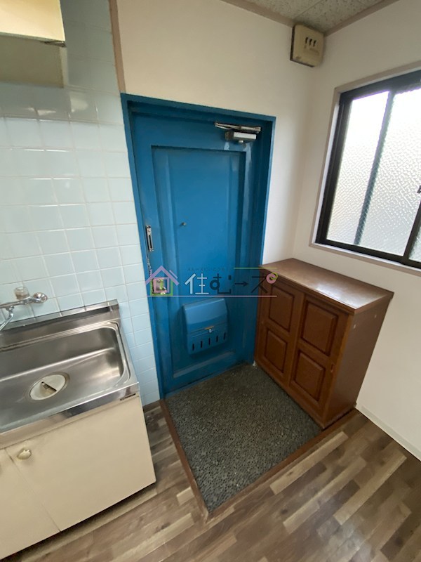 吉村マンション 玄関