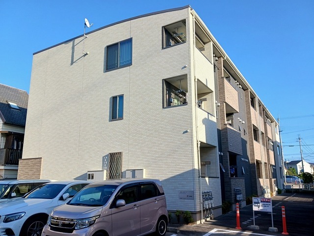 グラース宝塚 外観