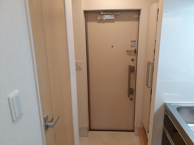 グランリヴェール上池田 玄関