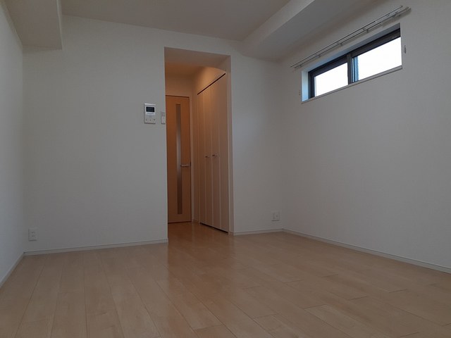 グランリヴェール上池田 リビング