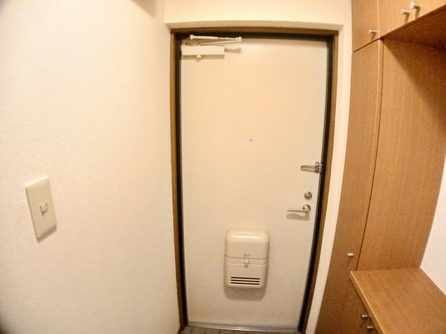 リヴィエール・桜 玄関