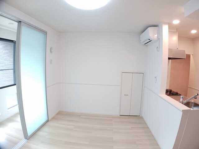 ラ・ヴィータ南門真Ⅰ リビング