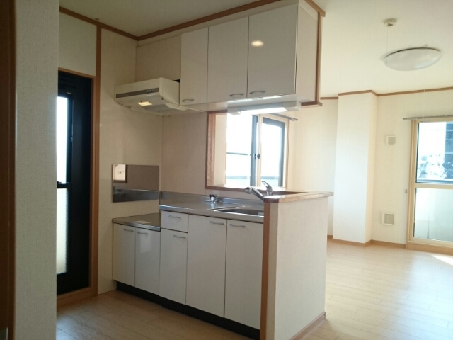 キングスコート桑津 キッチン