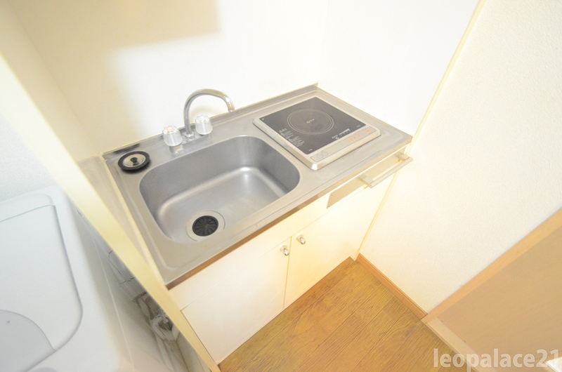 レオパレスＯＨＩ キッチン