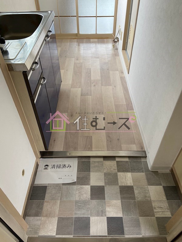 パークドエル東高津 玄関