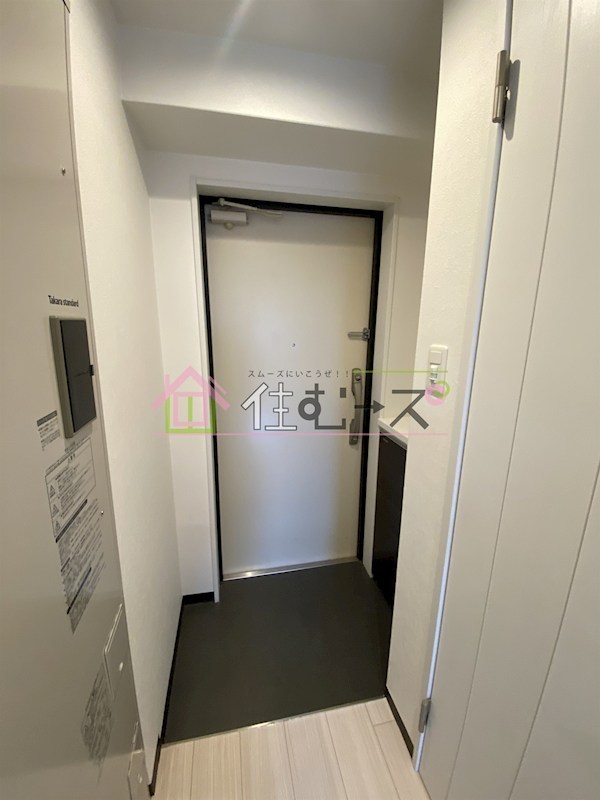 U-ro鶴橋駅前 玄関