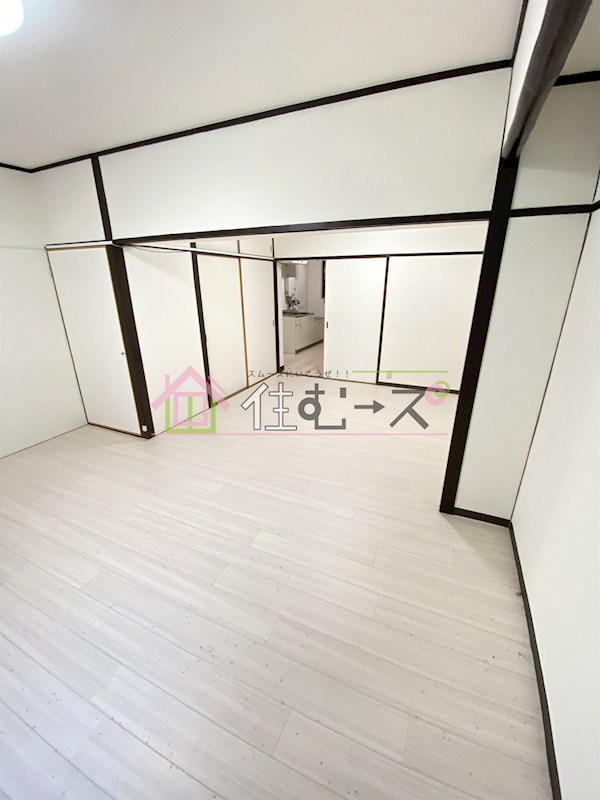 パレス帝塚山 リビング