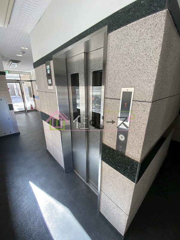 ロイヤルハイム その他外観6