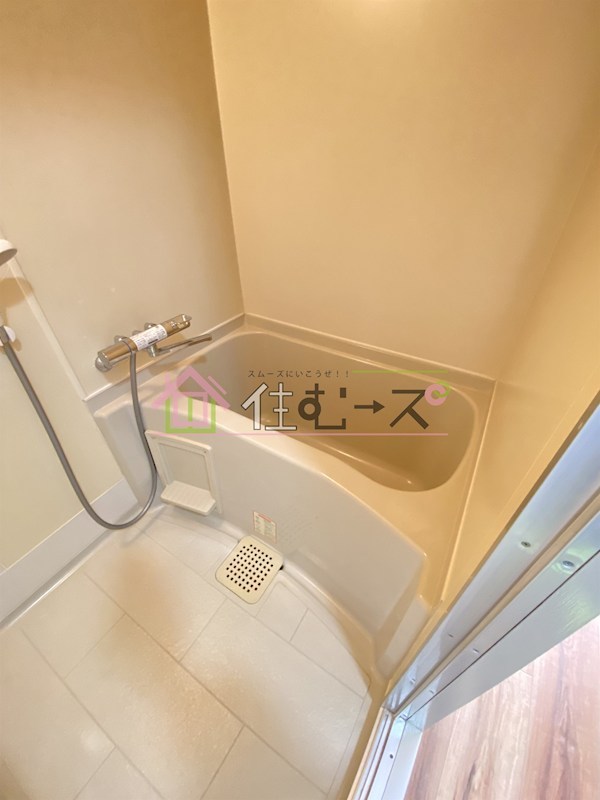 ロイヤルハイム 風呂画像