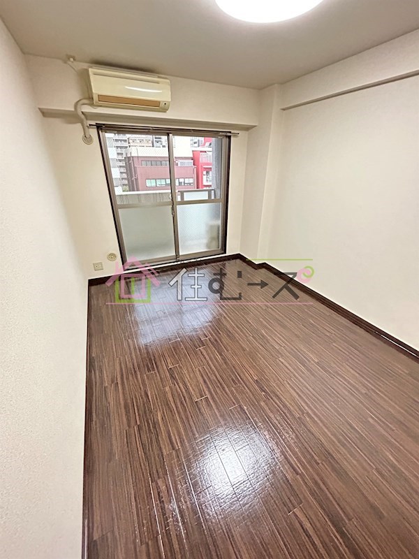 インペリアル靭本町 ベッドルーム