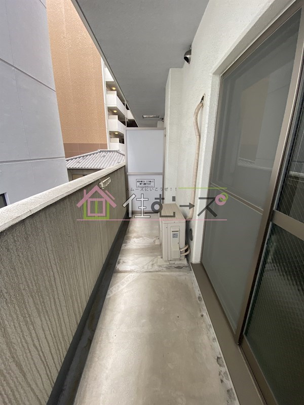 インペリアル靭本町 ベランダ