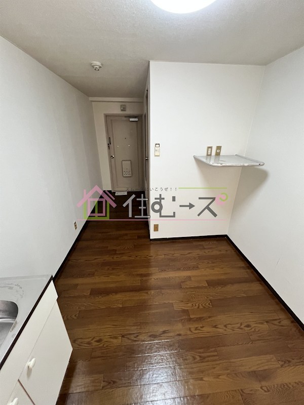 ビーバーハイツ桃ヶ池Ⅰ リビング