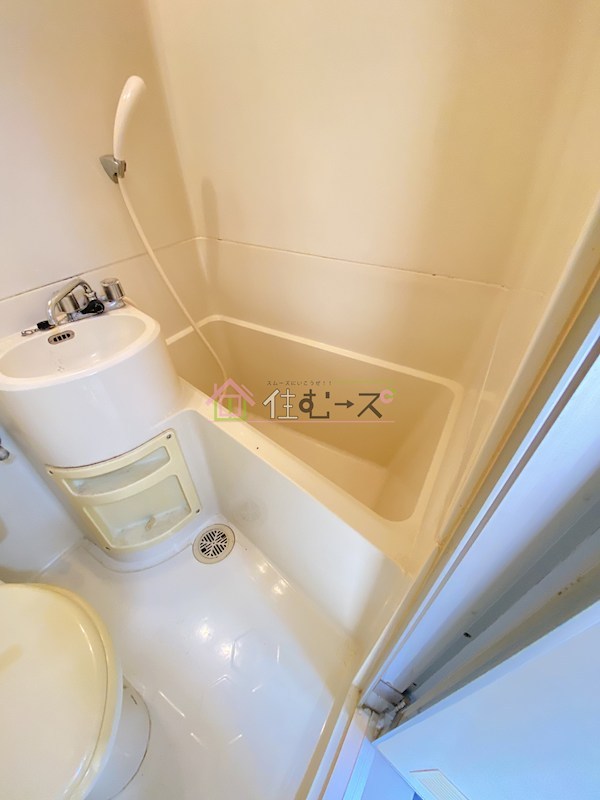 メゾンリベリカ 風呂画像