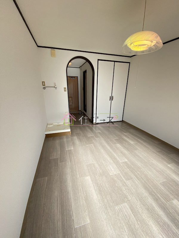 メゾンリベリカ リビング