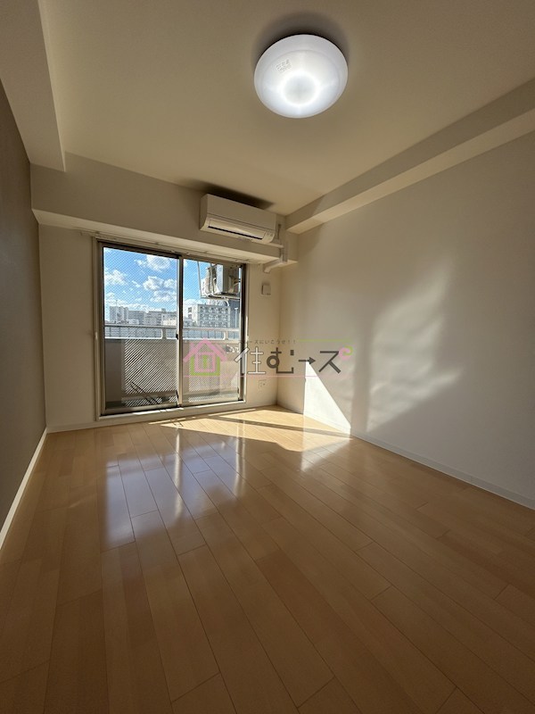 ルミエール田辺 ベッドルーム