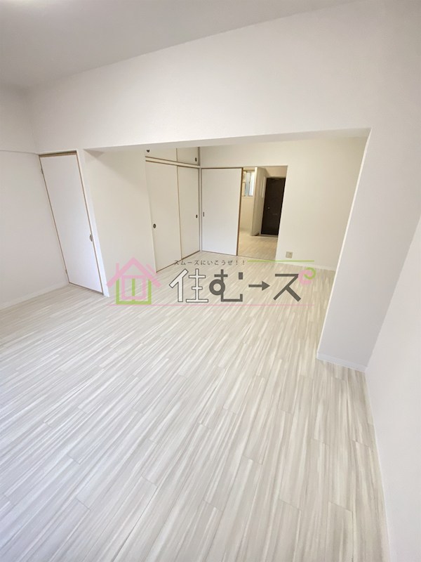 パレス帝塚山 リビング