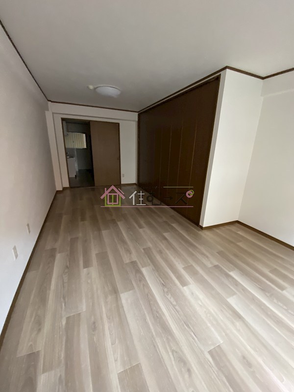 ニューマンション楠木 リビング