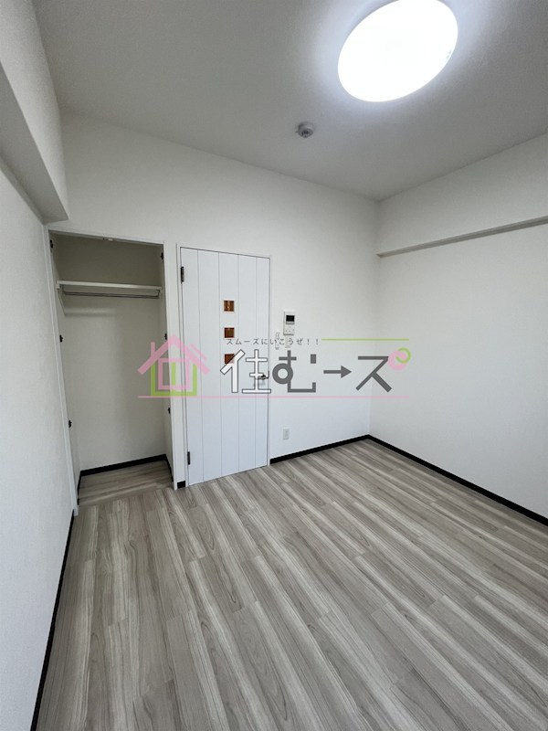 U-ro鶴橋駅前 リビング