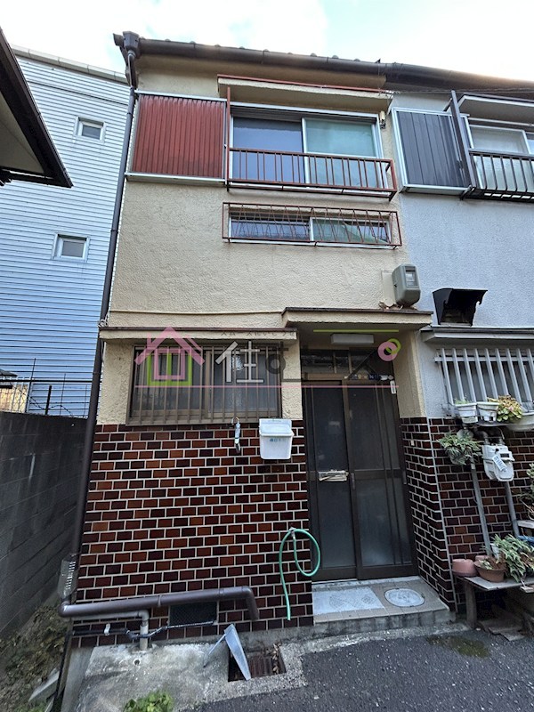 山坂５丁目貸家　 外観